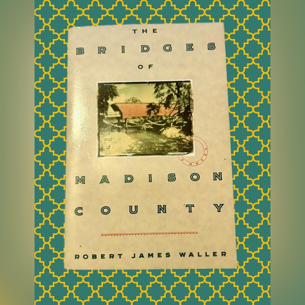 Vintage 1992 The Bridges of Madison County by Robert Waller Paperback Book